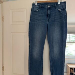 Old Navy Medium Blue Wow Straight Jeans